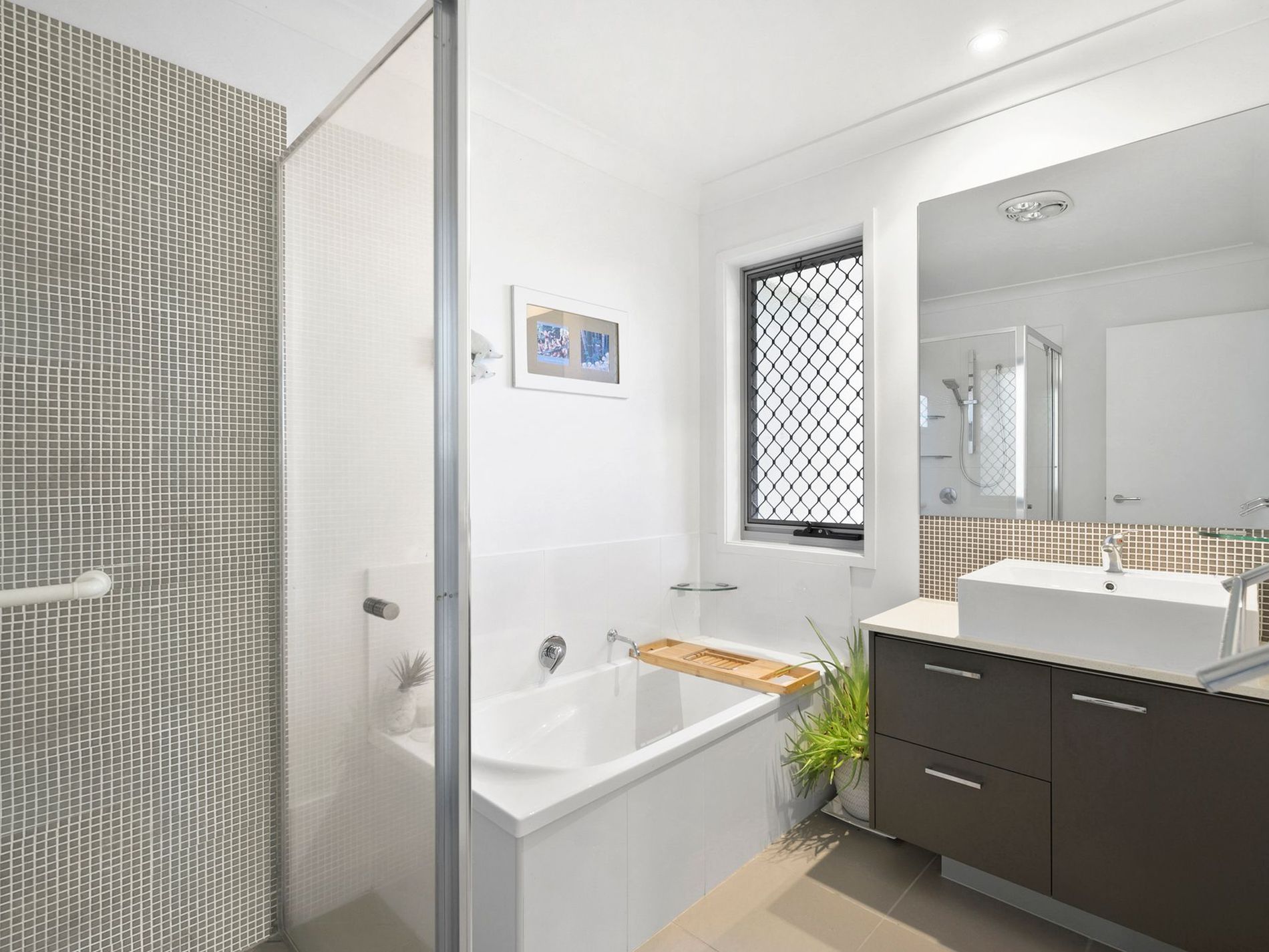 1 / 15 Dunes Court, Peregian Springs