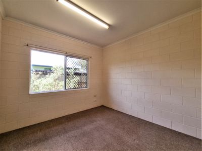 4 Wisteria Street, Atherton