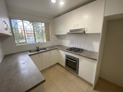 6 / 53 Bathurst Street, Liverpool