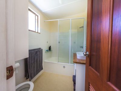 32 Mooloolah Road, Mooloolah Valley