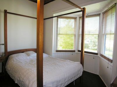 8239 Channel Highway, Cradoc