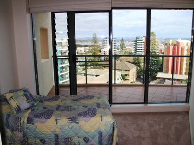 801 / 50-54 North Street, Forster