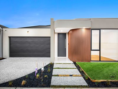 46 California Street, Clyde