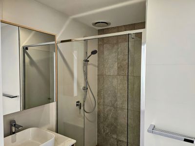 43 / 70 Canopus Crescent, Giralang
