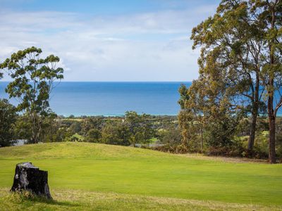 2 / 44 Golf Circuit, Tura Beach