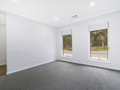 17 AXFORD BOULEVARD, Wodonga