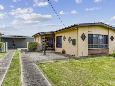 6 Millhouse Street, Millicent