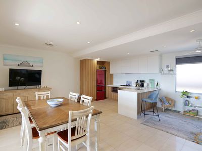 2 / 20 Southbourne Street, Scarborough