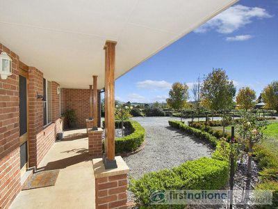 9 Barrington Drive, North Tamworth