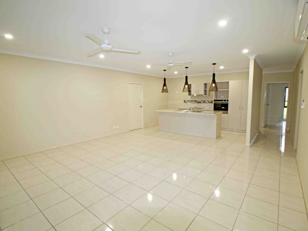 40 Cook Street, Atherton