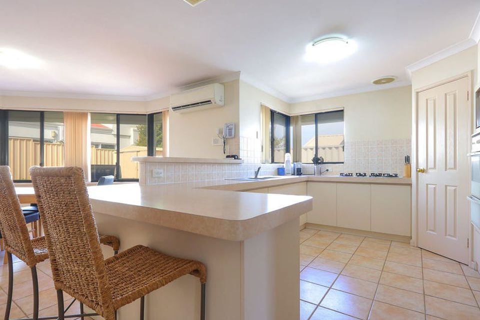 25 Aspic Crescent , Spearwood