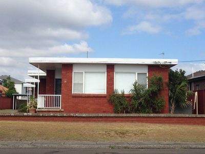 1 / 39 Reddall Parade, Lake Illawarra