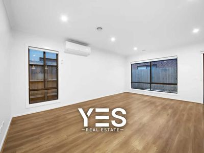 8 Pienza Road, Clyde