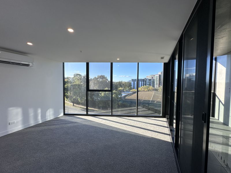 409 / 11 Launceston Street, Phillip