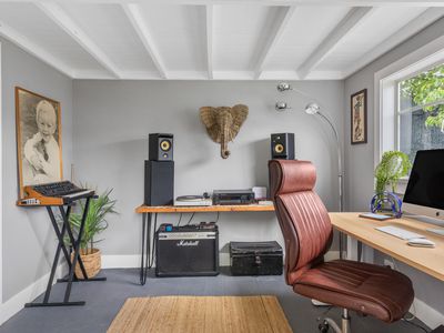 12 Albion Street, Kingsville