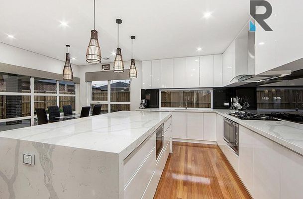 4 Kea Place, Greenvale