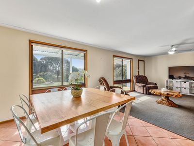 5 Wentworth Street, Beachport