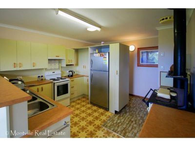 242-246 Flaxton Drive, Flaxton