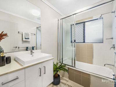16 Elbridge Bend, Mount Louisa