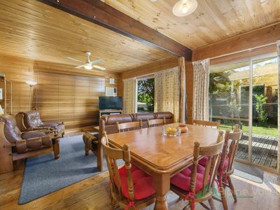 17 Simmonds Street, Mount Beauty