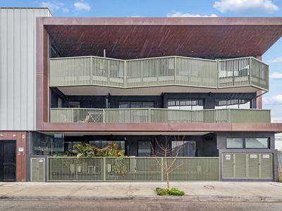 102 / 27 Aitken Street, Williamstown