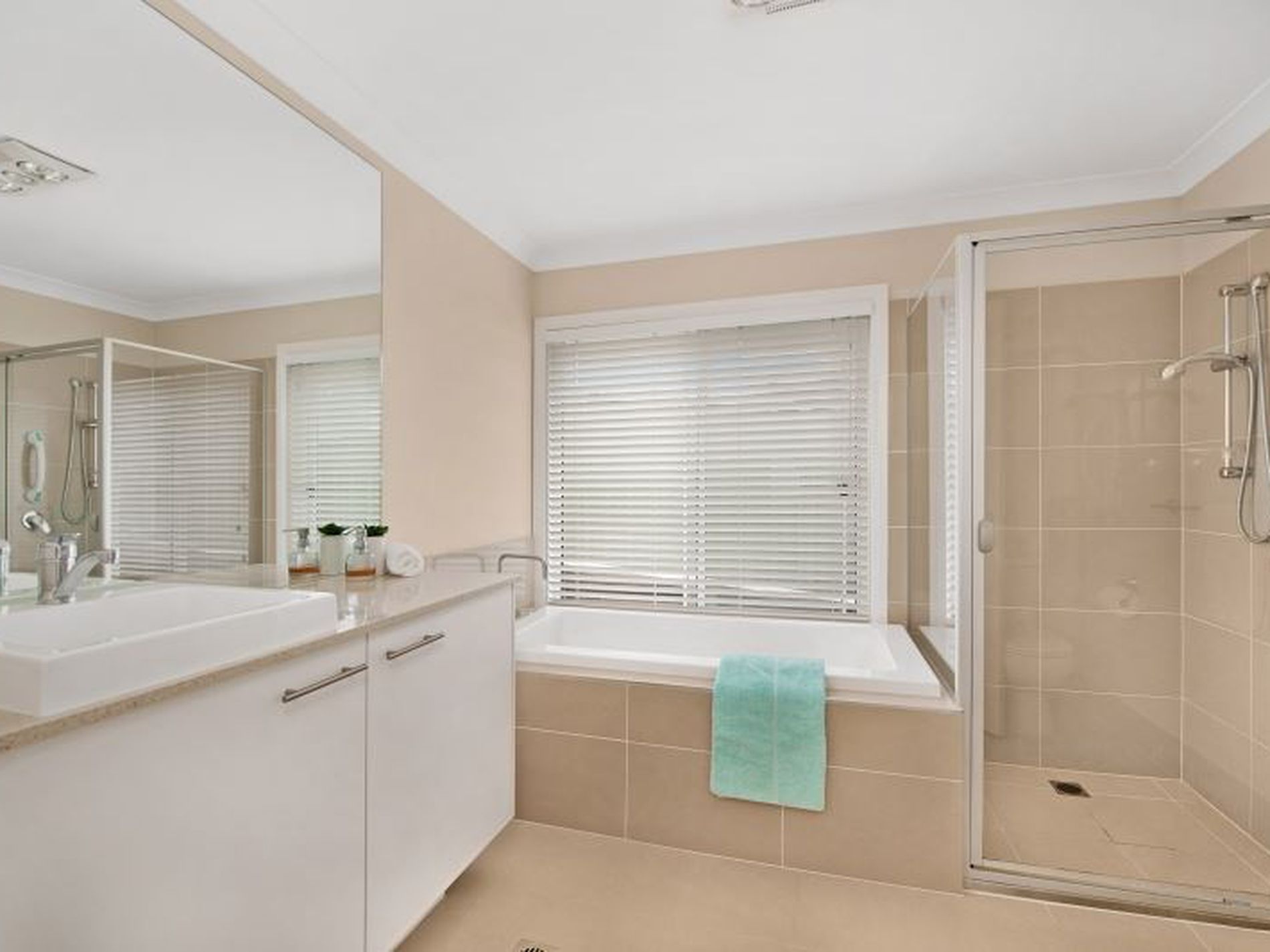 6 Rose Gum Avenue, Ulladulla