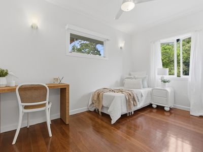 25 Penambul Crescent, Ferny Hills