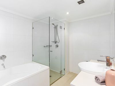 343 / 8-10 Lachlan Street, Waterloo