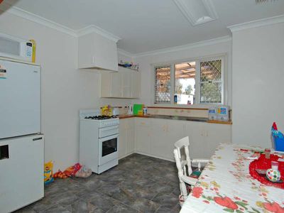 25 Blackall Place, Kalgoorlie