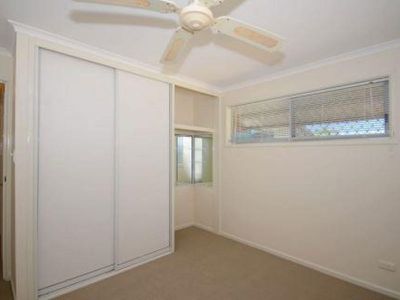 1 / 786 Boat Harbour Drive, Urangan