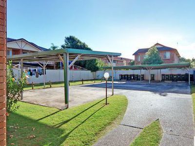 7 / 9-11 Peterborough Avenue, Lake Illawarra