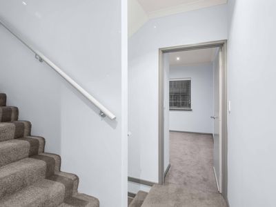 140 / 996 Hay Street, Perth