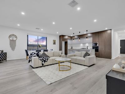 21 O'Rourke Street, Lucas