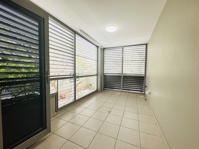 2/8 Elizabeth Street, Parramatta