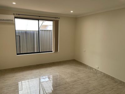 11 Bahama Way, Banksia Grove