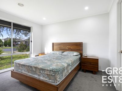 108 Harold Keys Drive, Narre Warren South