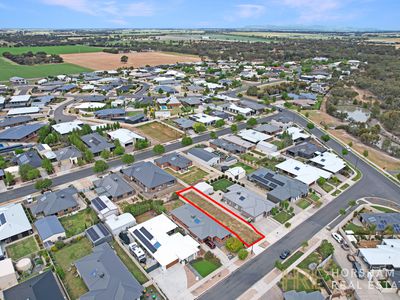 1/10 Dellar Crescent, Horsham