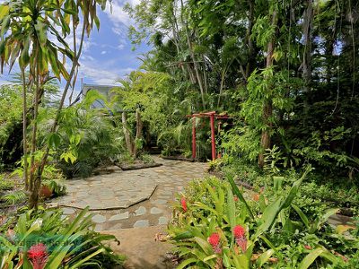 8 Fifth Ave, Woodgate