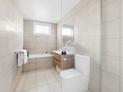 3 / 138 Roberts Street, Yarraville