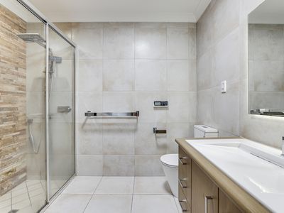 12 Rossmann Road, Smithfield