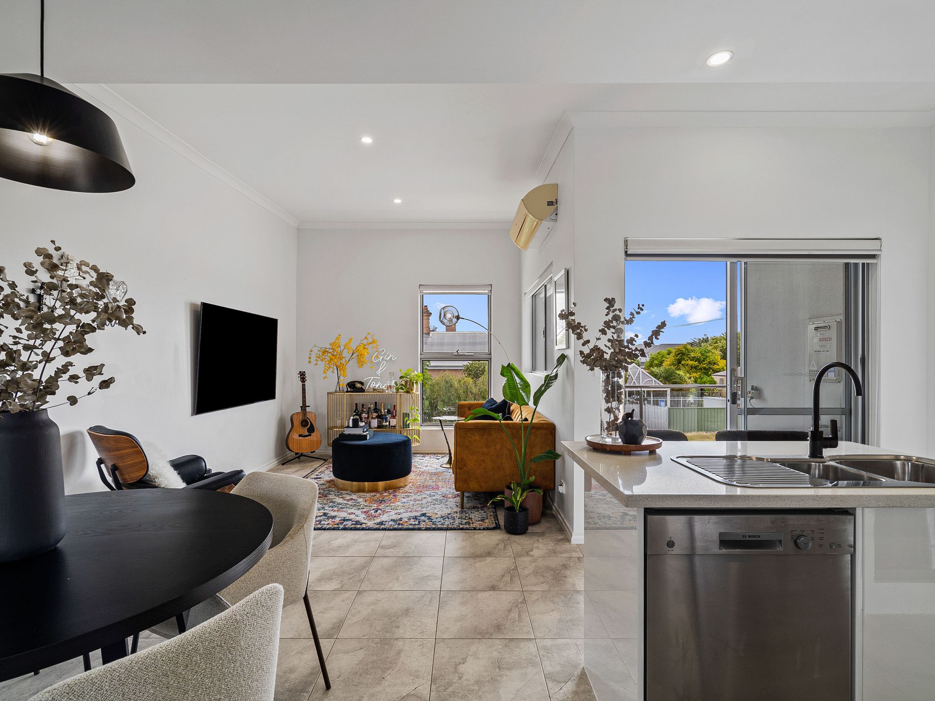 7 / 18 Elvire Street, Midland