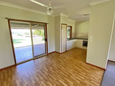 6 Schloss Court, Gowrie Junction