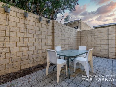 2 / 190 Ravenswood Drive, Nollamara