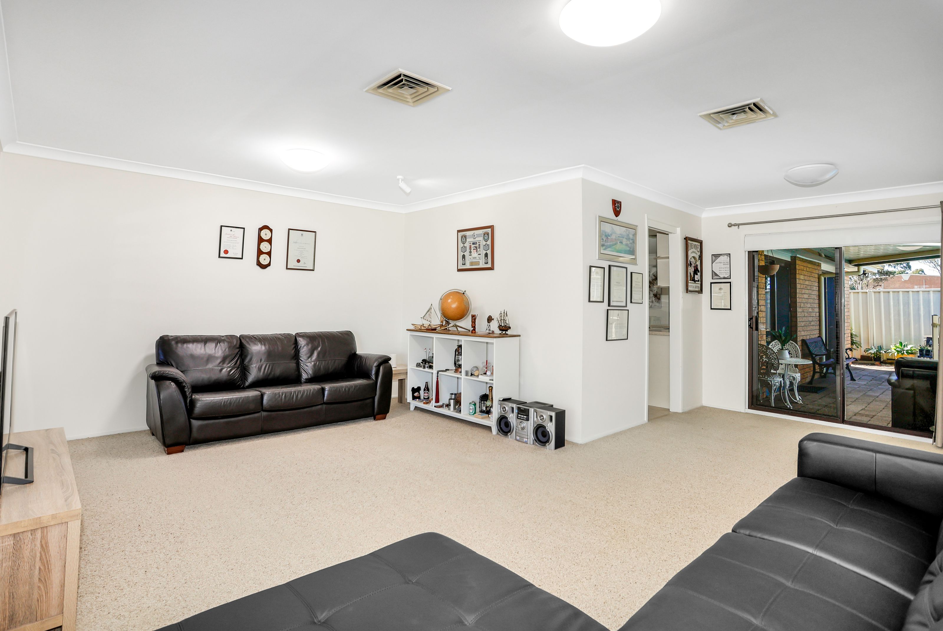 15 Tent Street, KINGSWOOD