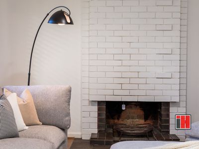 96 Mahoneys Road, Forest Hill