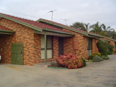Unit 2 / 7 Rainsford Street, Werribee