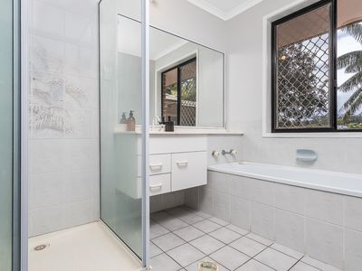 20 Wyara Court, Petrie