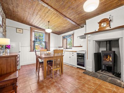 198 Princes Highway, Port Fairy