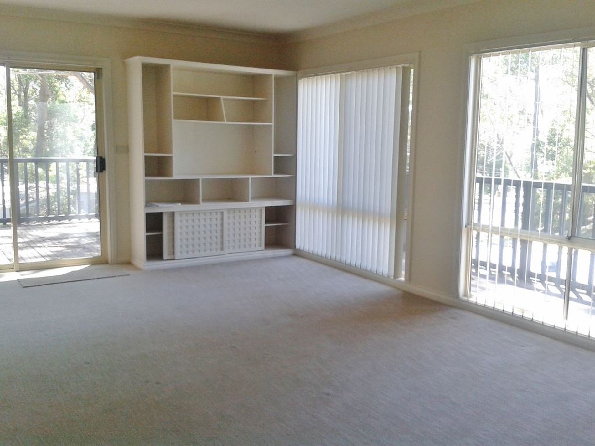 21 Ross Avenue, Narrawallee