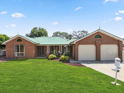 19 Elmslie Cct, West Wodonga